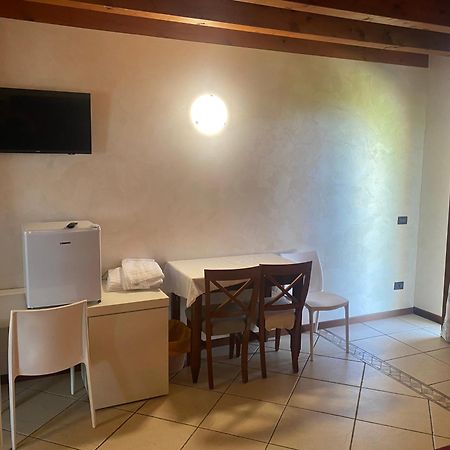 Albergo Le Piante 마네르바 델 가르다 외부 사진
